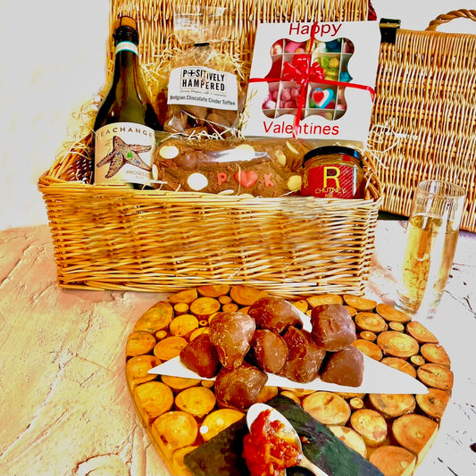 Valentine's Personalised Sweetheart Basket - Prosecco